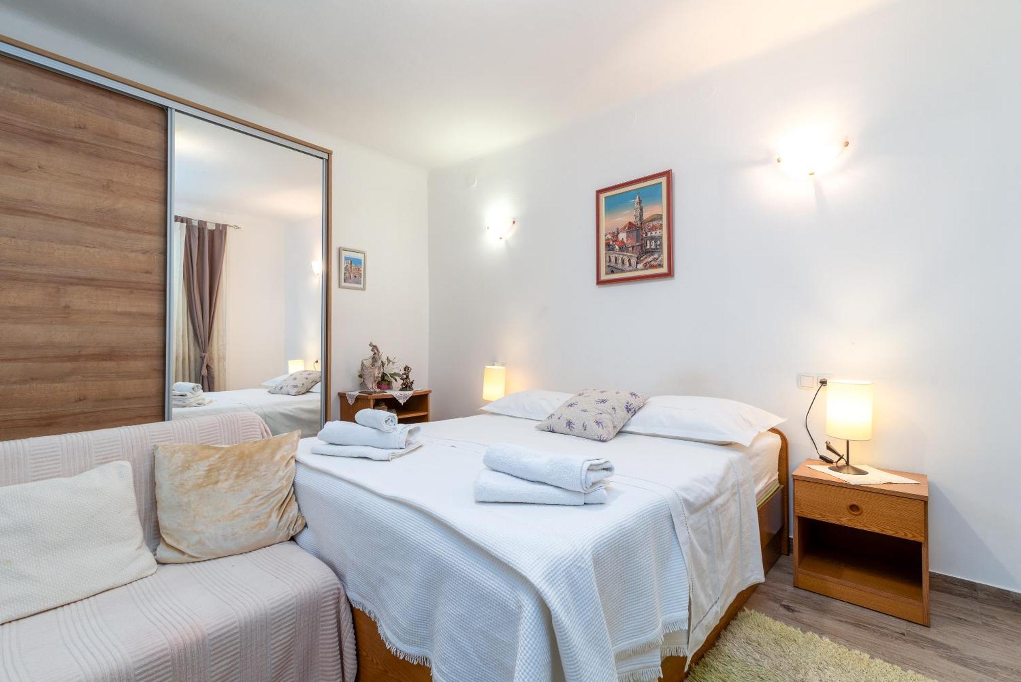 Apartman Duje Трогир Экстерьер фото